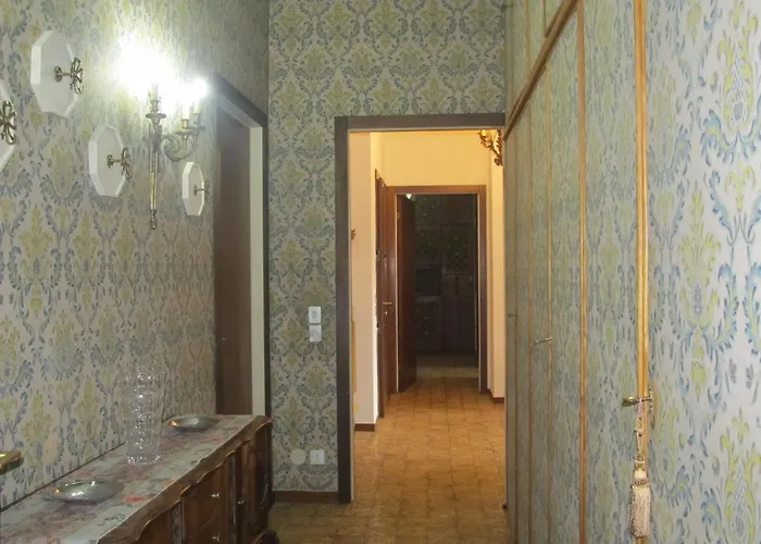Bed & Breakfast Welcome To My House 4*