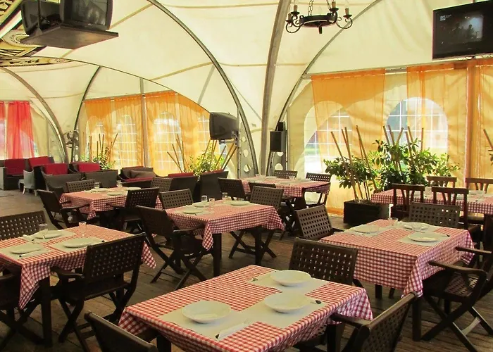 Village Di 4* Milano