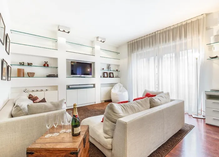 Bright And Cozy In Isola District - Marco Polo Milán