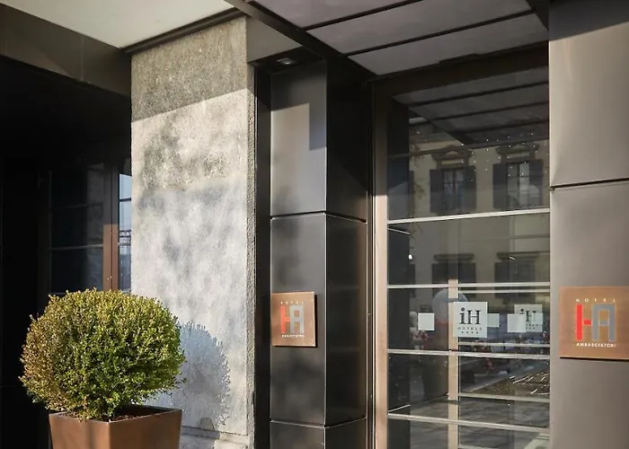 فندق Ih Ambasciatori 4*