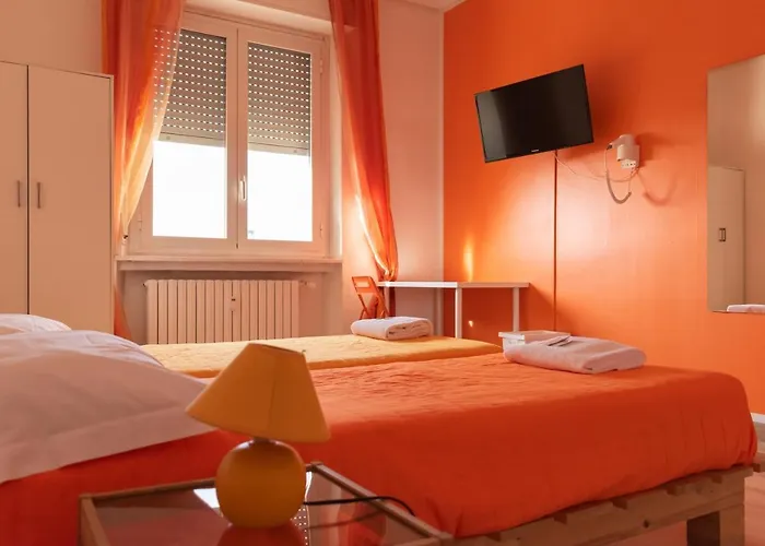 Foresteria Lombarda By Max * Milánó