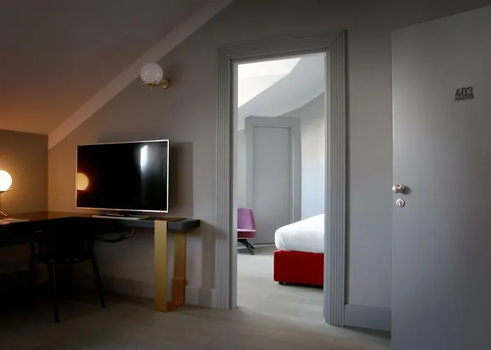 Palazzo Cornalia 5* Милан