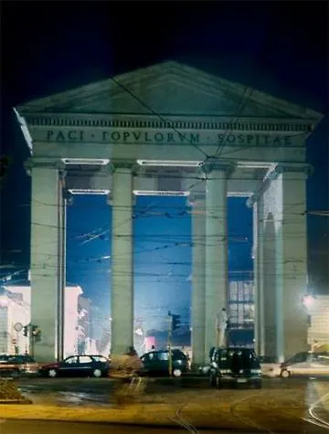 Arco Romana 3*