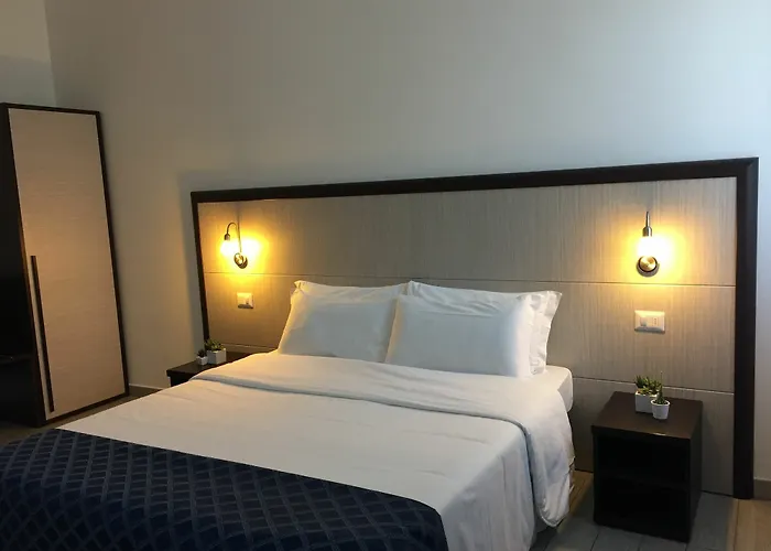 Av Hotel