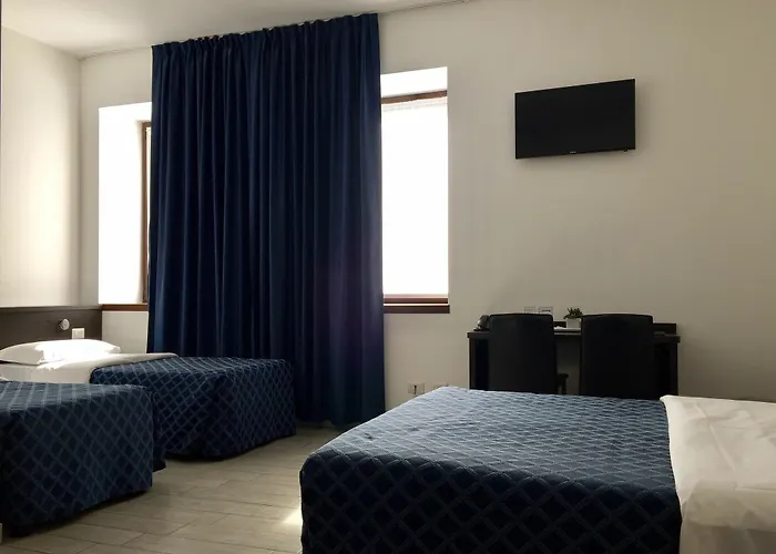 Hotel Av