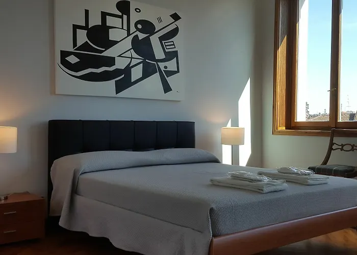 Bnbutler - Duomo - Galleria Unione Appartement *