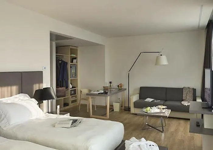 Hotel Century Milán