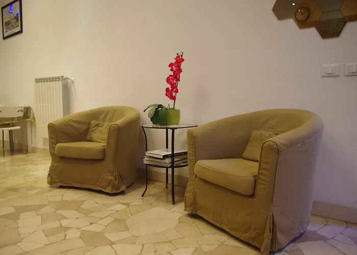 Euro 住宿加早餐酒店 2*