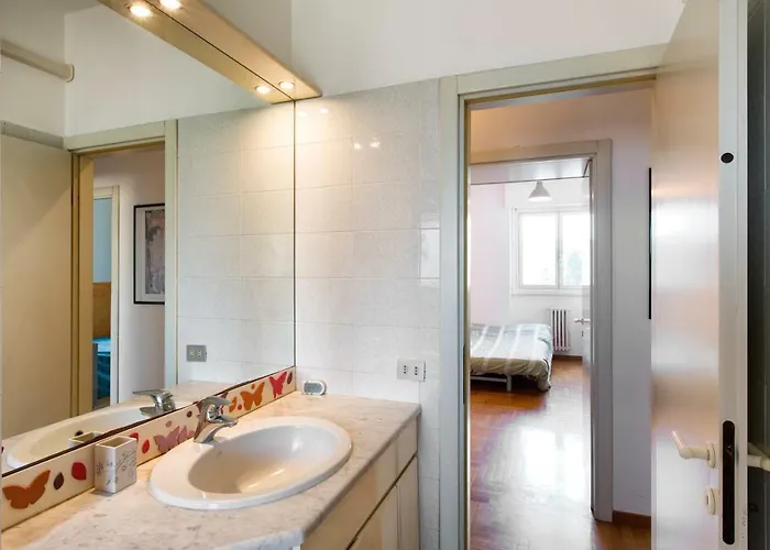 160 Mq Apartment