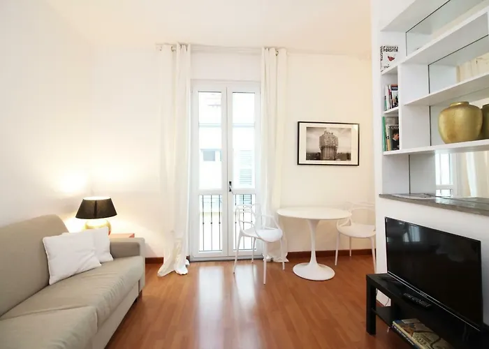 Brera - Fiori Chiari Charme Apartamento Milão