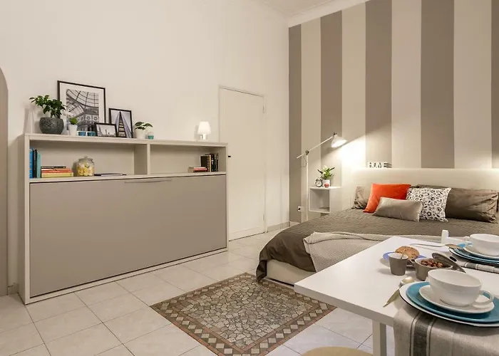 Next Stop - Station * Милан