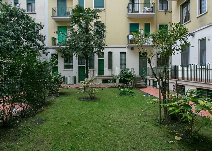 Next Stop - Station Апартаменты Милан