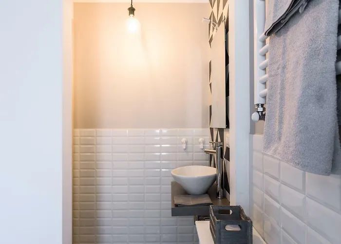 Fan House 22 아파트 *