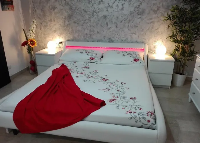 Lägenhet Mecenate Cozy Flat