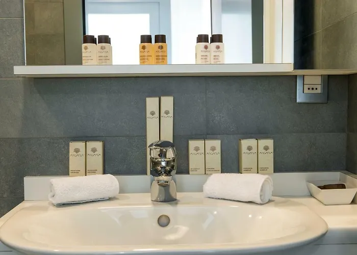 Bnbutler - Duomo - Galleria Unione Appartement