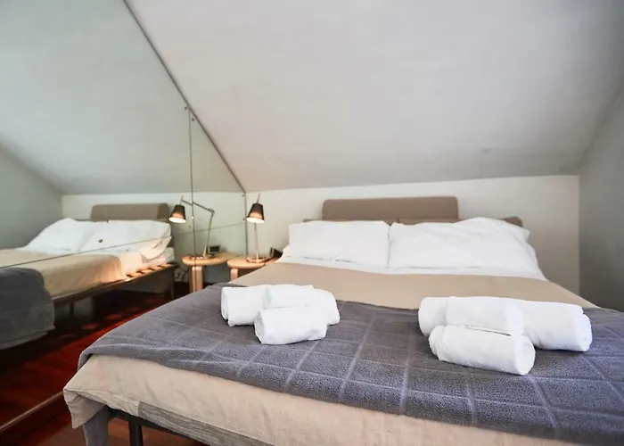 Guesthost - Con Balcone Per 2 Persone *