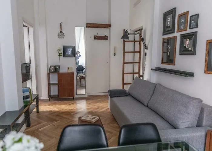 Menabrea 33 - Stylish Apartment!
