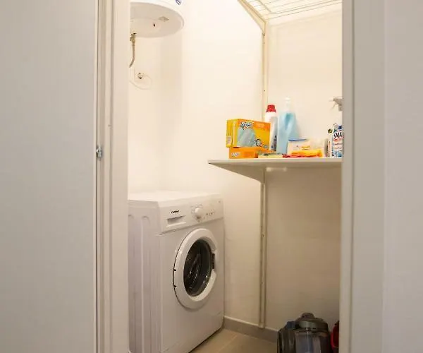 Paruta 65 Hotel
