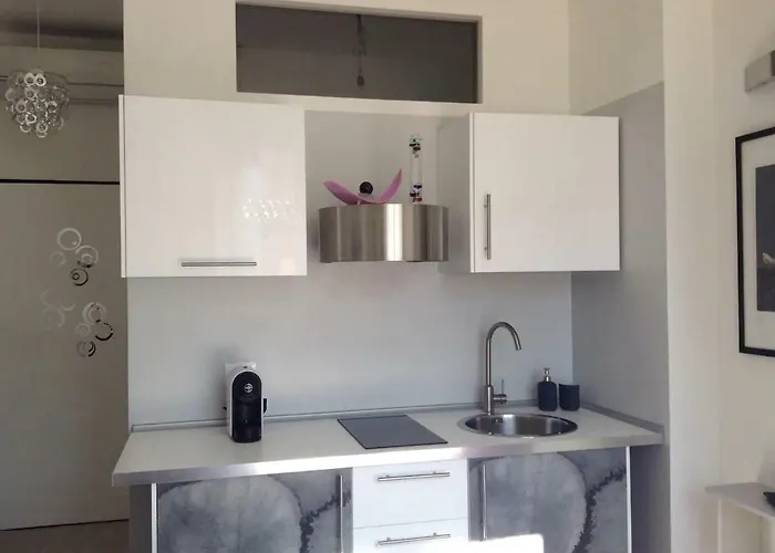 Apartmán ℒovely & ℰlegant Next To Duomo/missori Milán