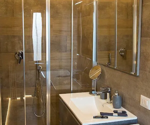 Industrial Near Duomo Appartement