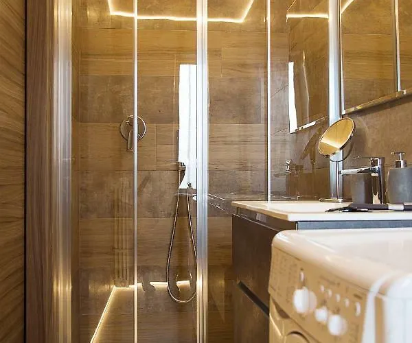 Appartement Industrial Near Duomo Milan