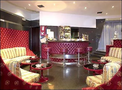 호텔 Grand Plaza 4*