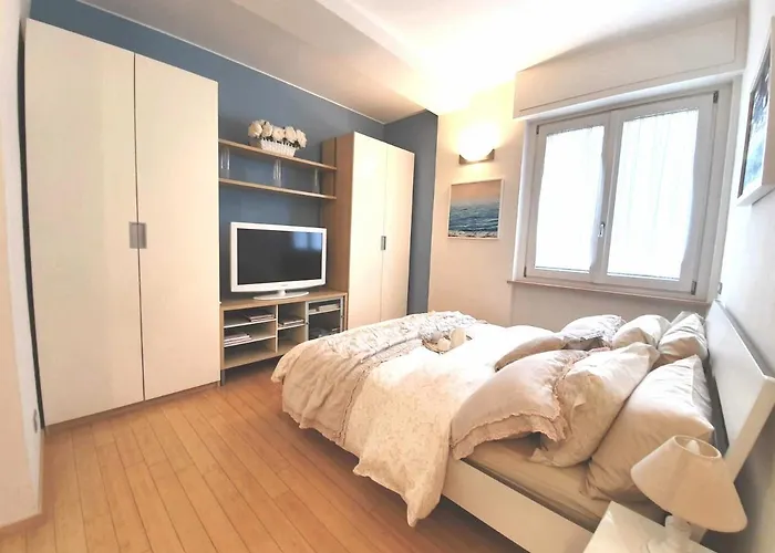 Corso Vercelli Apartamento *