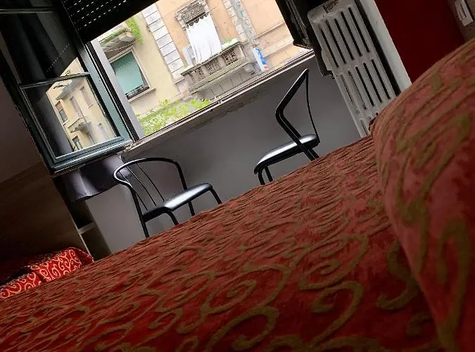 Vintage Hotel
