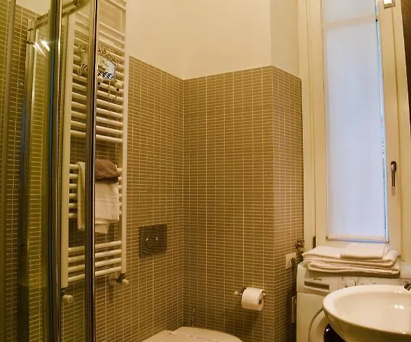 Splendido Trilocale Zona Isola Apartmán