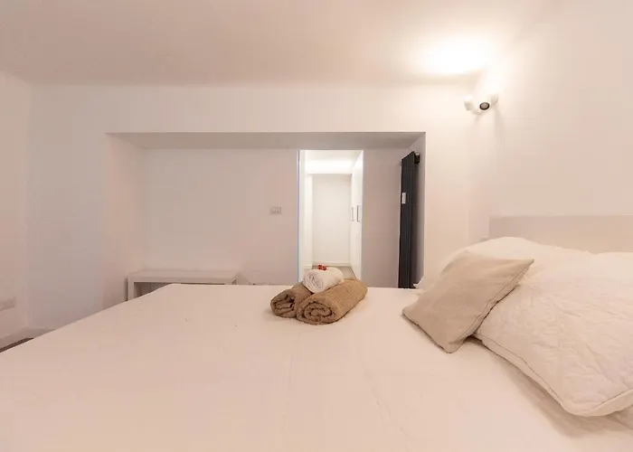 Alessia's Flat- Politecnico Apartman *